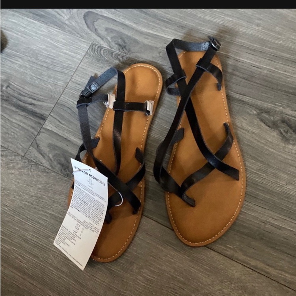 Amazon size 11